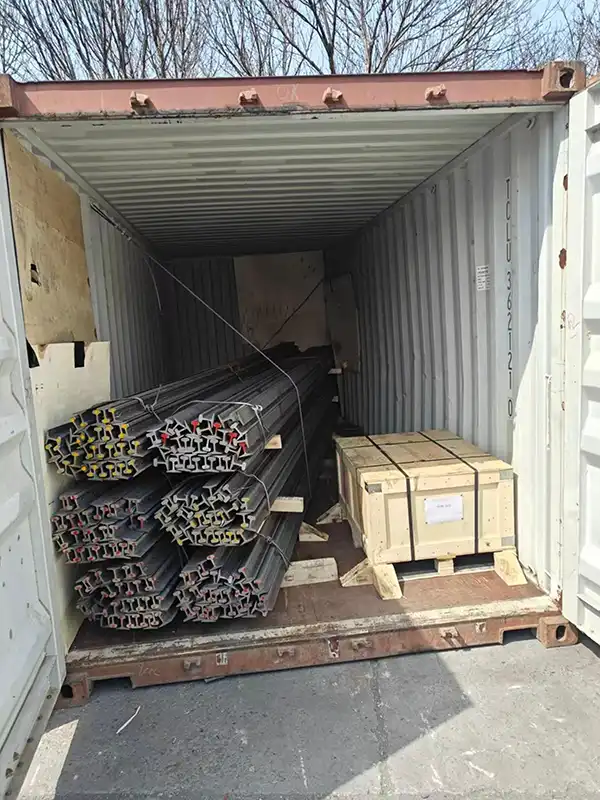 12kg rail and fishplates in 20ft container