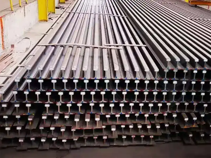 136re-rail-stock
