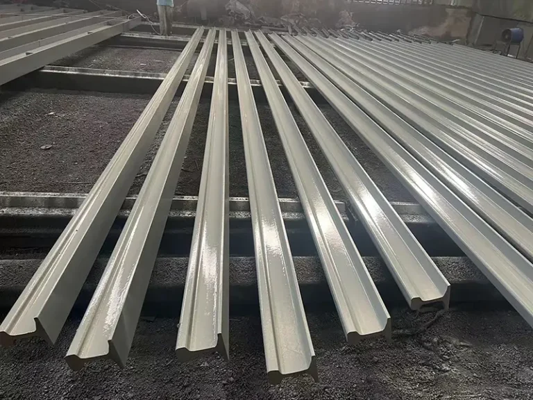rail-painting-first-primer