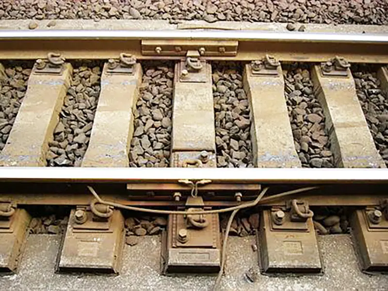 fish-plate-application