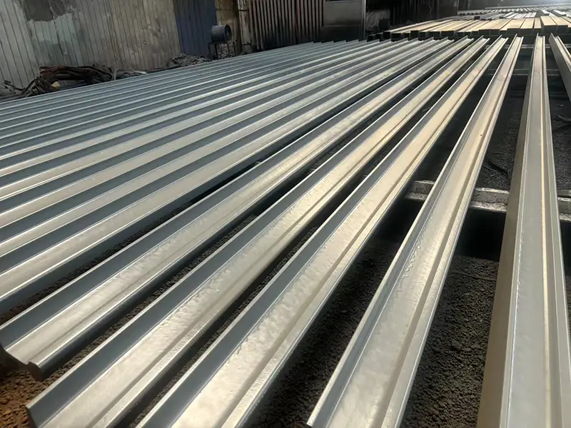 Intermediate-layer-coating 