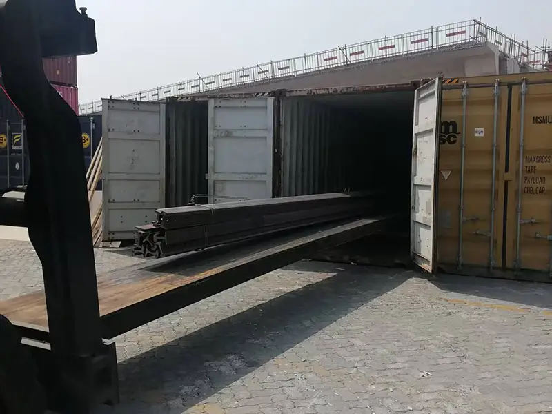 rail-loading-into-shipping-container-8 (1)