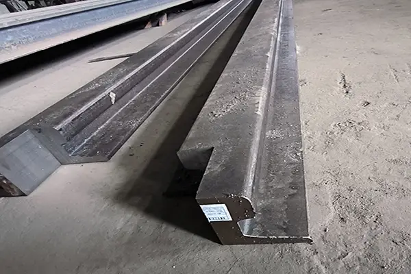 A120 rail end machining