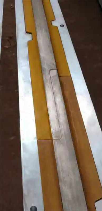A65 short rail with L notch welded joint