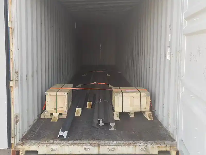 Rail Clips and Rubber Pads for the Israel Project