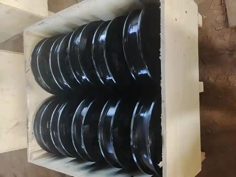 heavy-duty bogie wheels in the wooden box