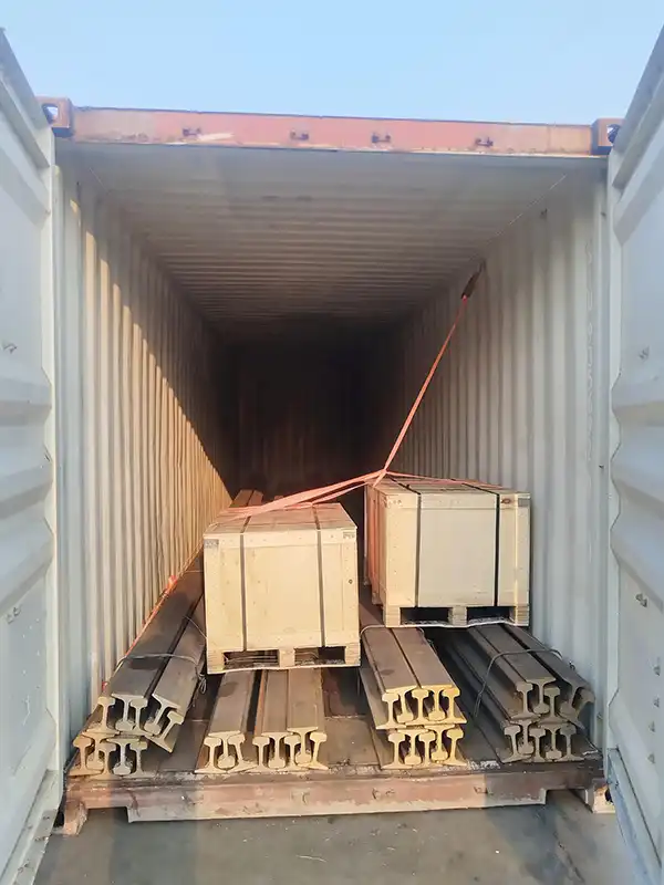 industrial crane rail project export packaging